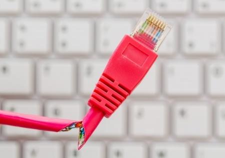 повреждение кабеля интернета билайн